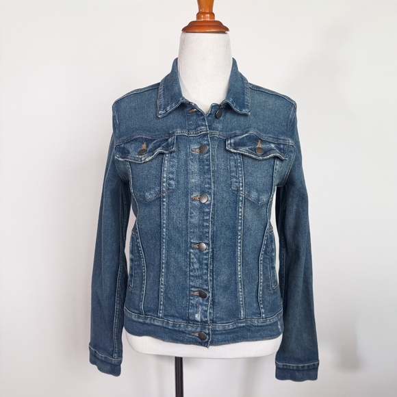 Kut from the Kloth JACQUELINE Cropped Denim Jacket size L dark stone wash color - Picture 7 of 14
